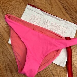 Left on Friday wear to bottom, zinc, M